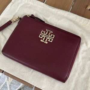 Tory Burch Wristlet
